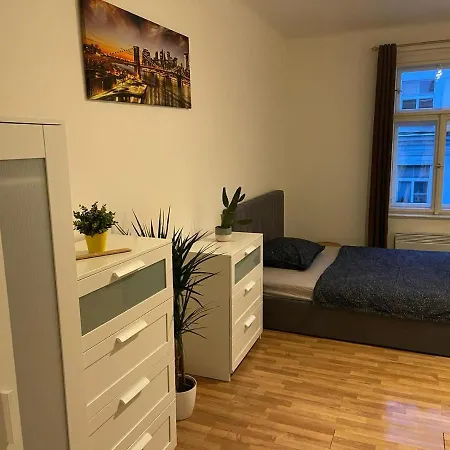 Apartament Sunlit Close To Center *